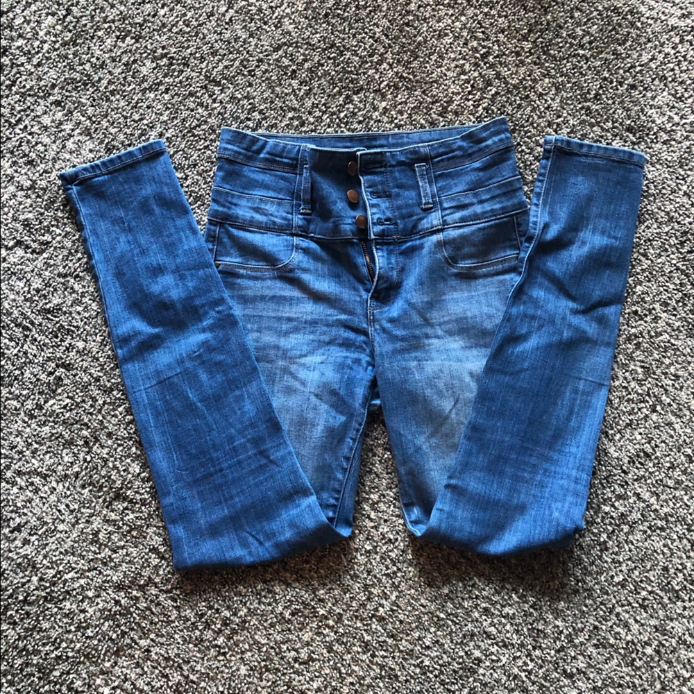 Charlotte Russe high-rise size 8 jeans
